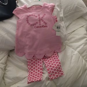 Calvin klein girls 2 piece