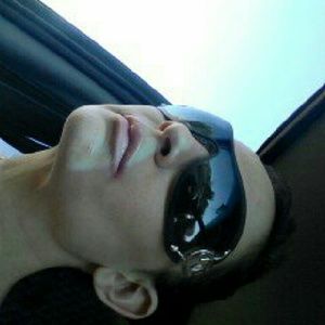 Meet your Posher, Aida