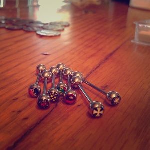 7 New Tounge Rings