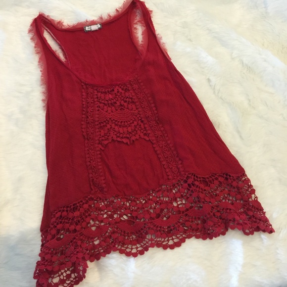 Tops - Red Lace Crochet Tank