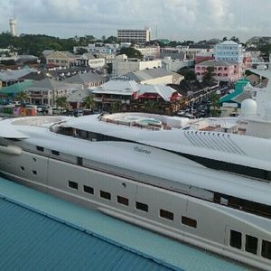 Meet your Posher, Tomas