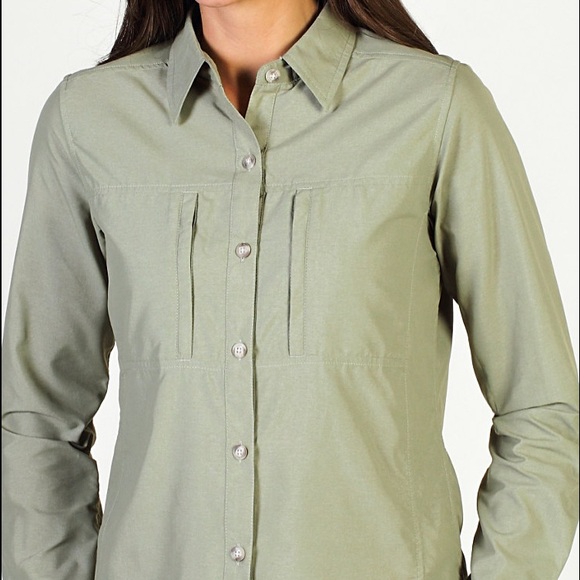 Barely worn exofficio hiking shirt