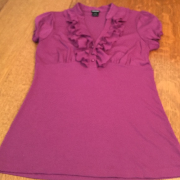 SALE Maurice's purple top with Ruffles M  💜💜💜