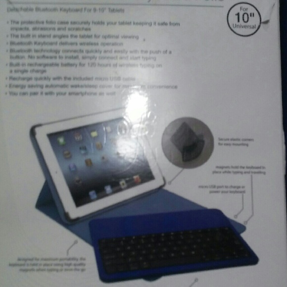 10" tablet case n key board brand new. I have 2. E