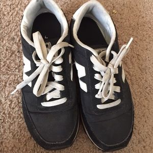 new balance running sneakers