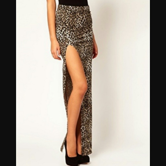 NWT ASOS Maxi Skirt w/Thigh High Split🐯 - Picture 2 of 3