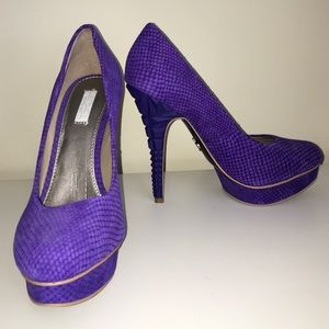 Rachel Roy Keedan pumps in purple