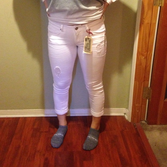 White capris