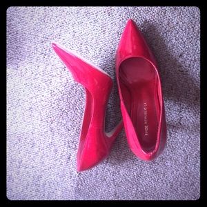 Classic patent leather red pumps