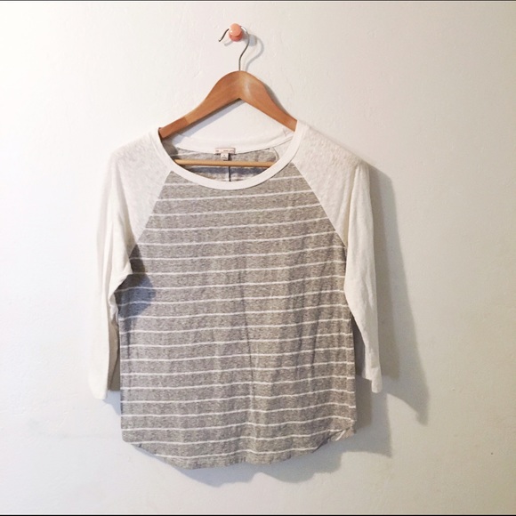 Gap henley tee