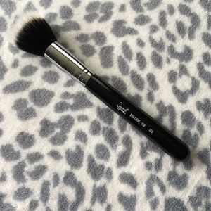 🌸FINAL🌸 Sigma F50 Duo Fibre Brush