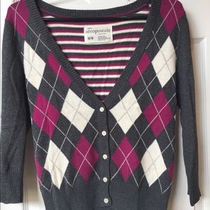 Gray argyle Aeropostale sweater
