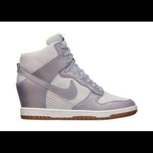 Nike Dunk Womens High Top