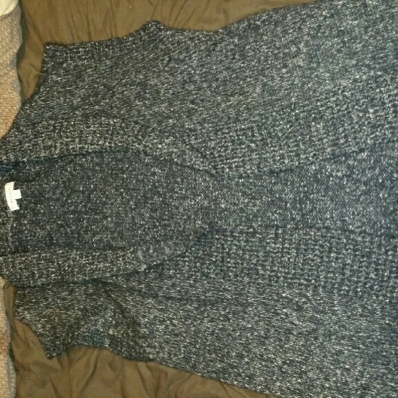 Sleeveless sweater