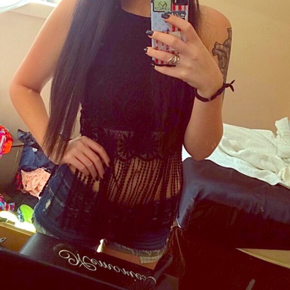 Black lace crop top