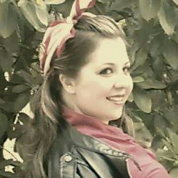 Meet your Posher, Mandy - Picture 4 of 8