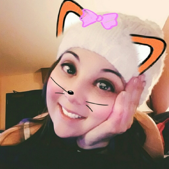 Meet your Posher, Mandy - Picture 6 of 8