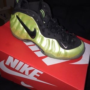 Foams (Lime green