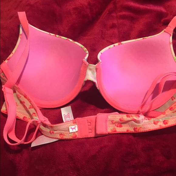 Sold - BOGO FREE Victoria's Secret pink bra 34b - Picture 3 of 3