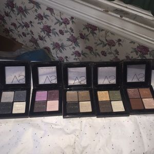 5 Victoria's Secret eyeshadow quads. 20 colors!