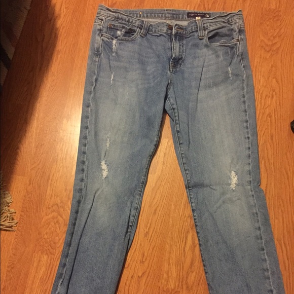 Vigoss jeans destress in excellent shape