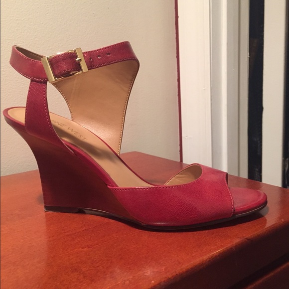 Nine West Wedge Sandal