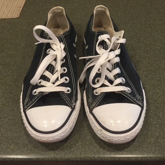 Black converse, women's size 7