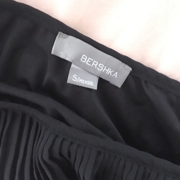 Bershka Black One-Shoulder Sexy Mini Dress - Picture 3 of 3
