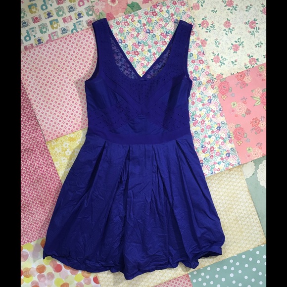 American Eagle Outfitters Dresses & Skirts - Dazzling American Eagle Royal Blue Dress