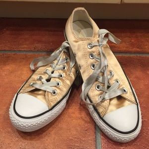 Women's Gold/yellow Converse sneakers size 7