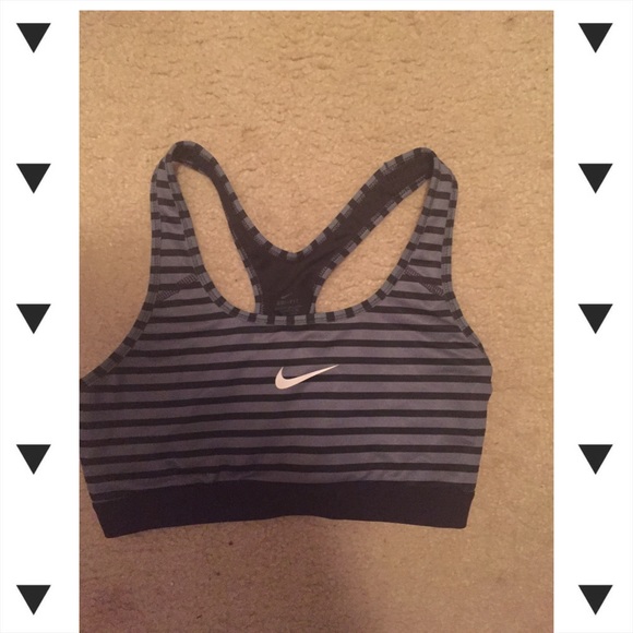 Nike Pro sports bra