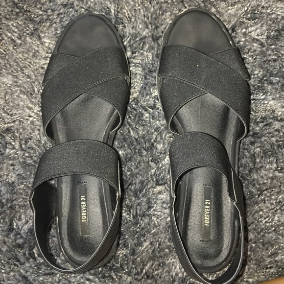 Forever 21 Black Flatform Wedge