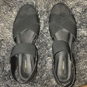 Forever 21 Black Flatform Wedge