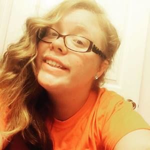 Meet your Posher, Dakota