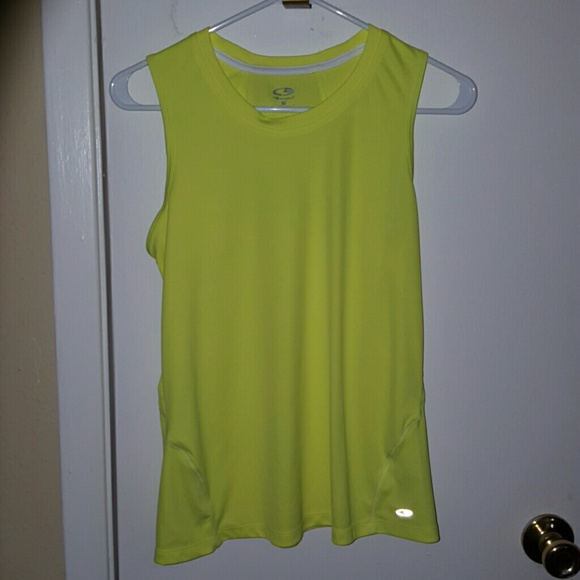 Workout top