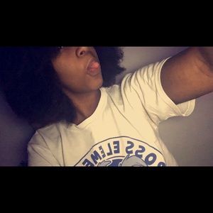 Meet your Posher, Asya