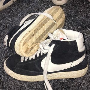 Navy Blue Nike Hi-Top Blazer