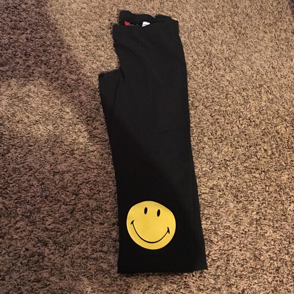 H&M smiley face leggings