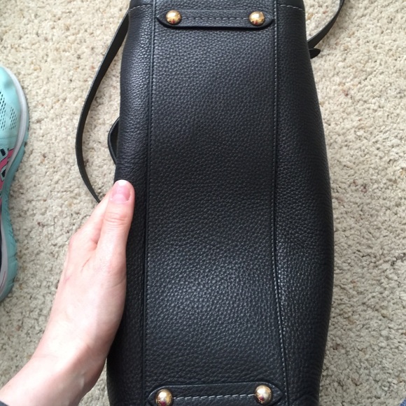 Ferragamo purse 🎉✨ 3 x HP - Picture 4 of 4