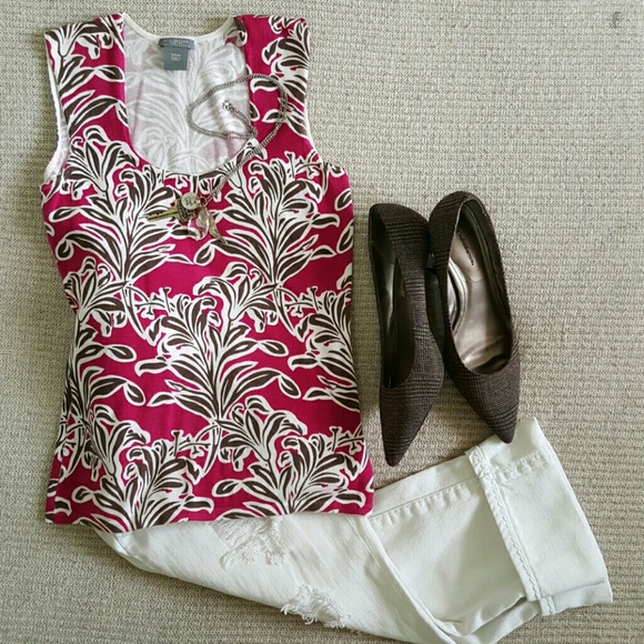 SOLD SOLD SOLD!! ❤Ann Taylor Petite Blouse