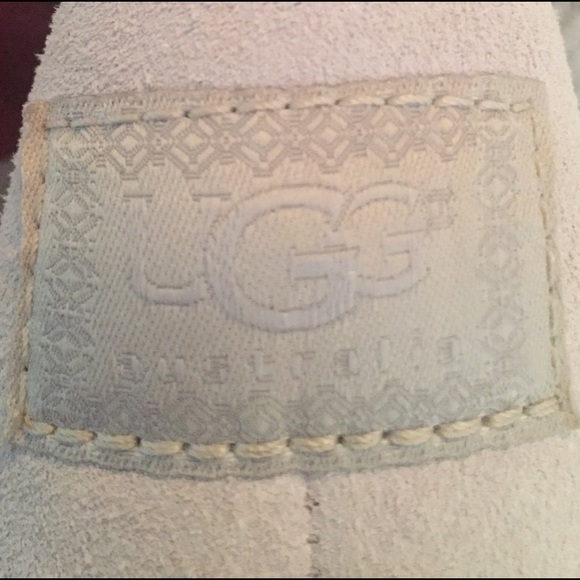 Authentic Ugg Lattice Cardy size 8 - Picture 3 of 4