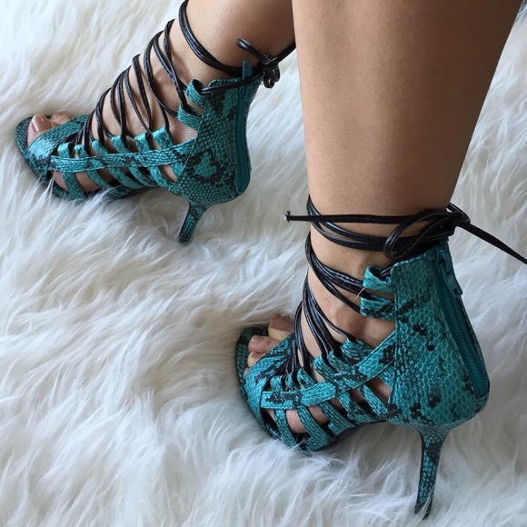 GORGEOUS lace up snakeskin printed heels!