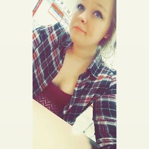 Meet your Posher, Ashley