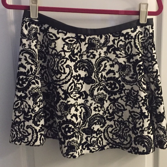 Leather Banded Skirt!!!