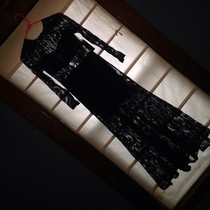 Forever 21 lace maxi dress