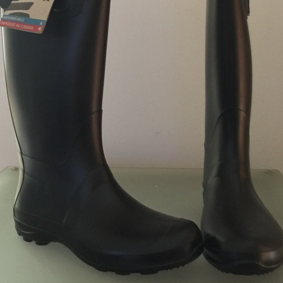 Rain boots