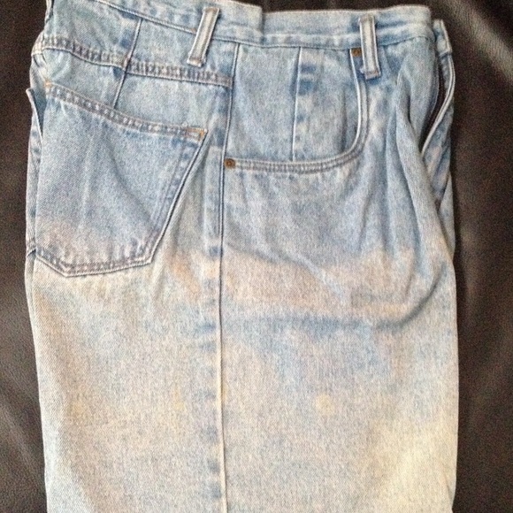 Eddie Bauer Relaxed Fit Jean Shorts Misses 6