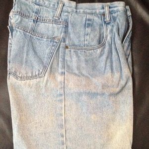 Eddie Bauer Relaxed Fit Jean Shorts Misses 6