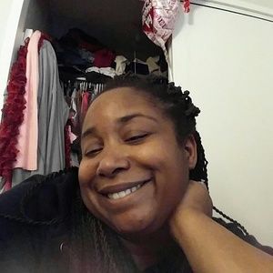 Meet your Posher, Erica