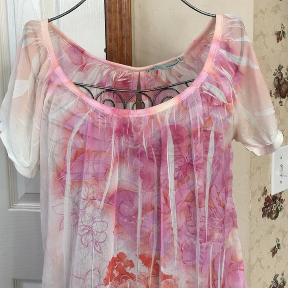 Floral Sheer, drop waist Top - Picture 2 of 3